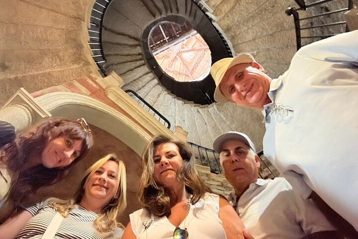 A unique private boat tour of isola Bella with guide Micaela