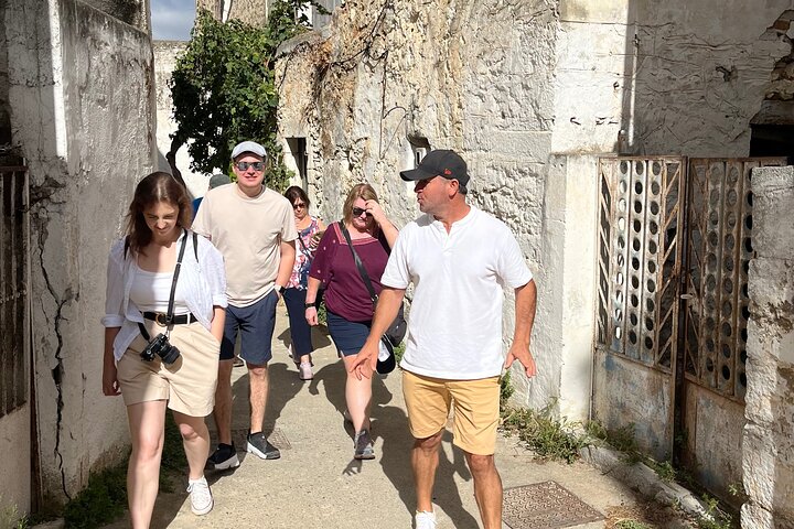 PRIVATE-Knossos Palace-Zeus Cave-Olive Oil Tasting-Old Villages