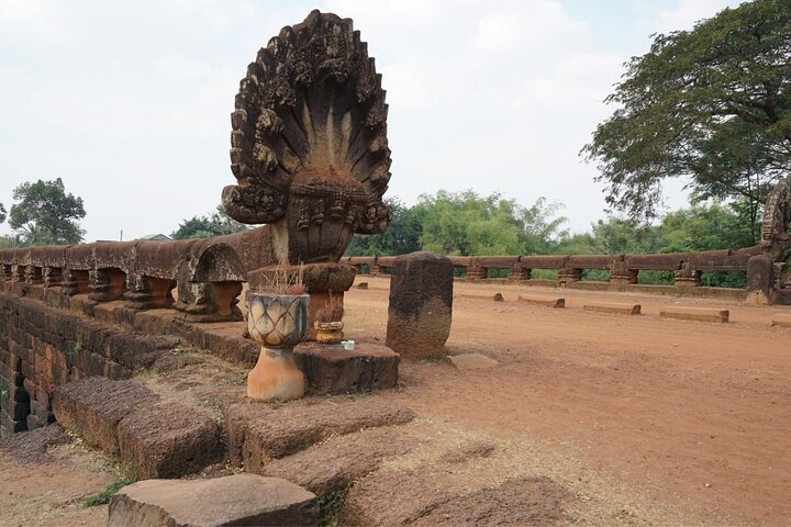 The Journey Phnom Penh to/from Siem Reap: A Memorable Tour