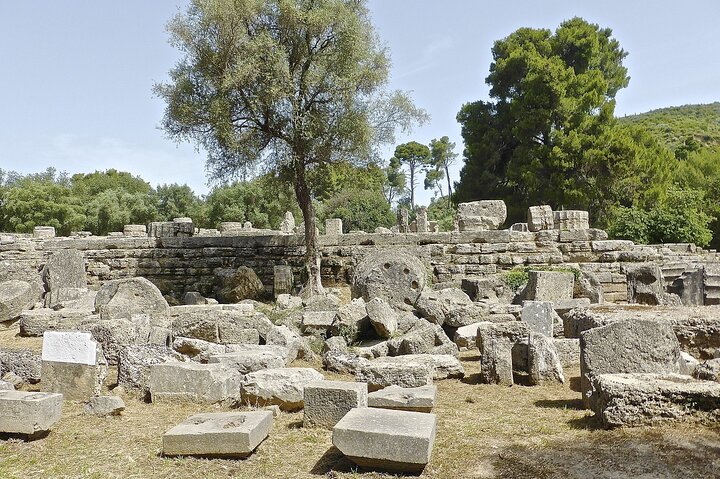 Ancient Olympia & Ancient Corinth Private LuxuryTour from Athens