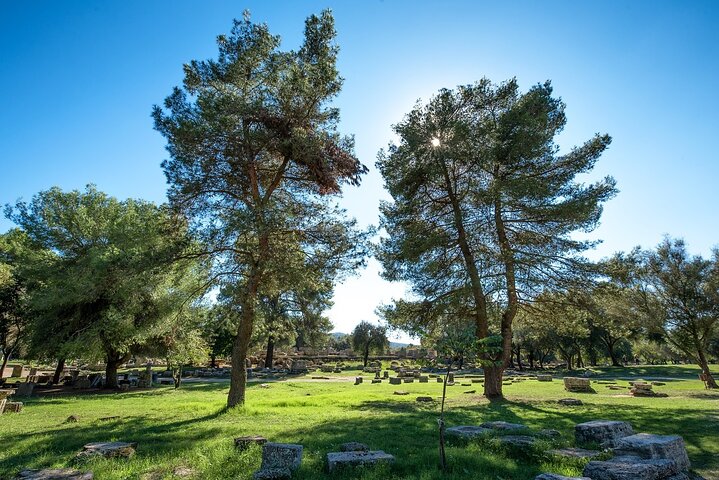 Ancient Olympia & Ancient Corinth Private LuxuryTour from Athens