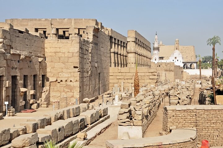Aswan to Luxor 4-Day Private Nile Cruise Experience