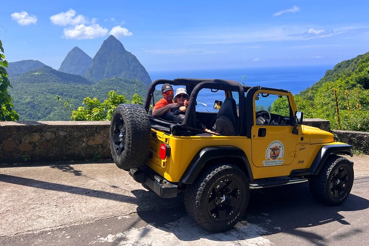 Half Day Private Tour in St. Lucia Jeep Wrangler