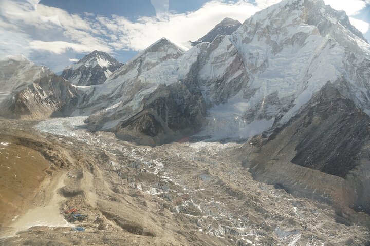 Landing Everest Base Camp Kalapathar by Helicopter with Breakfast