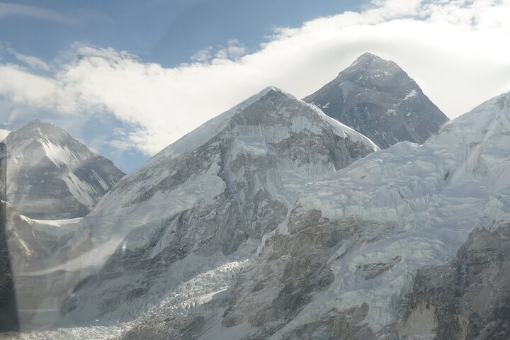 Landing Everest Base Camp Kalapathar by Helicopter with Breakfast