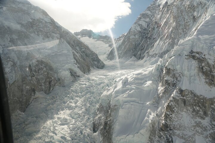 Landing Everest Base Camp Kalapathar by Helicopter with Breakfast