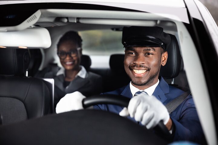 Trinidad Airport Transfer to Port of Spain Hotels