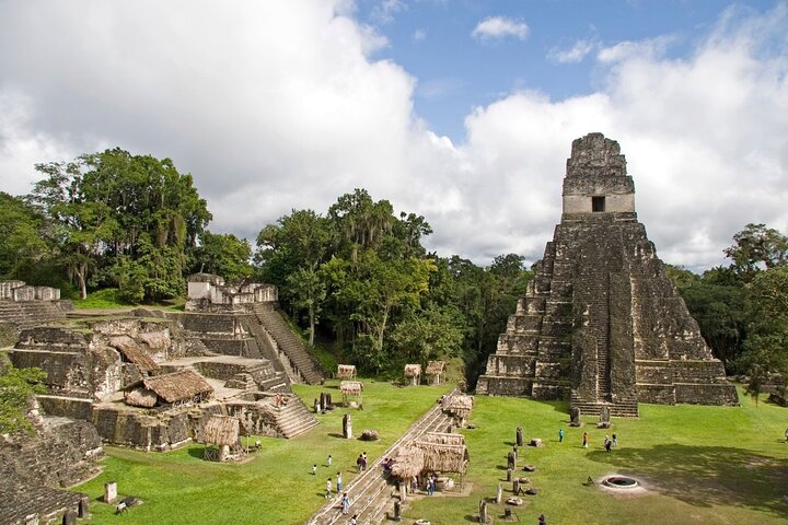 Full Day Tikal Sunrise Tour from Flores and Archaeological Tour