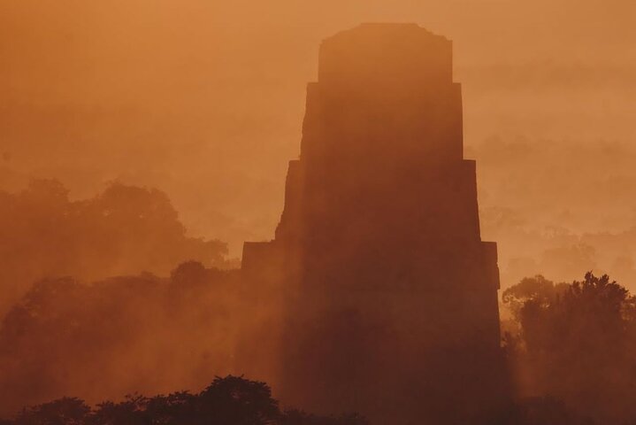 Full Day Tikal Sunrise Tour from Flores and Archaeological Tour