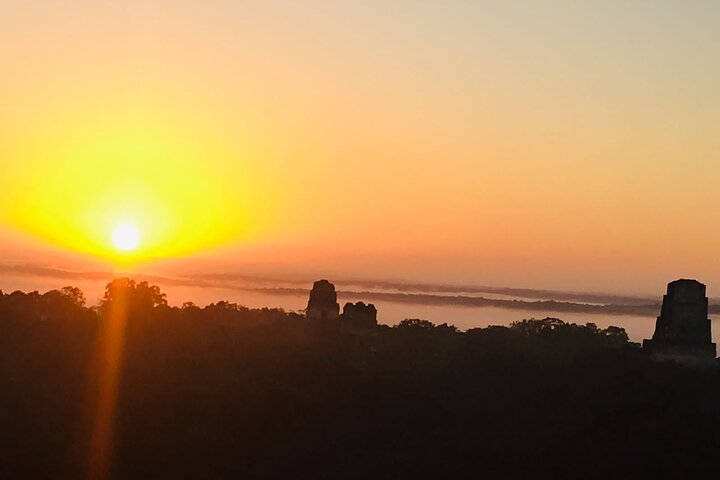 Full Day Tikal Sunrise Tour from Flores and Archaeological Tour