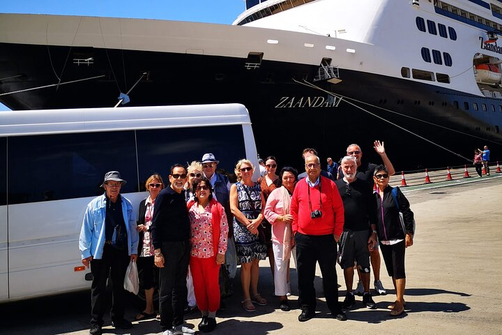 Discover Montevideo: Top-Rated Shared Tour for Cruise Passengers