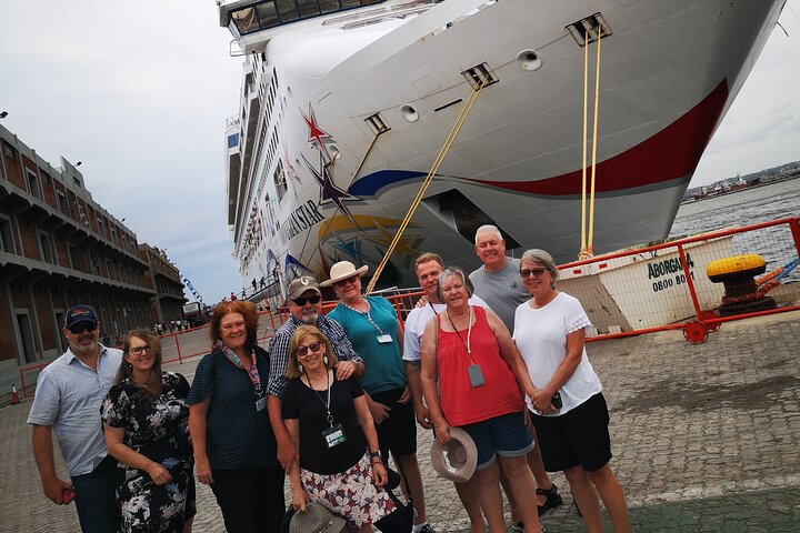 Discover Montevideo: Top-Rated Shared Tour for Cruise Passengers