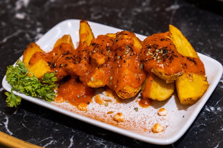 Gourmet Tapas and Wine Tour in Palma de Mallorca