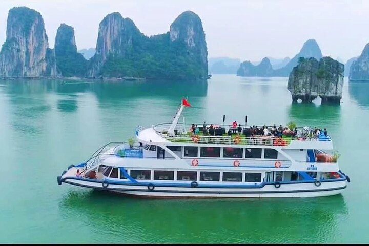 DELUXE Halong Bay Day Tour From Hanoi, Daily Operated 2026 - 2027