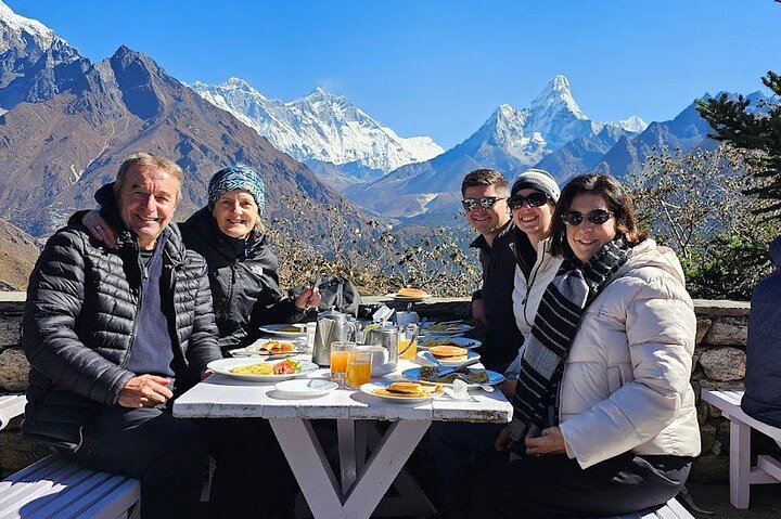 Landing Everest Base Camp Kalapathar by Helicopter with Breakfast