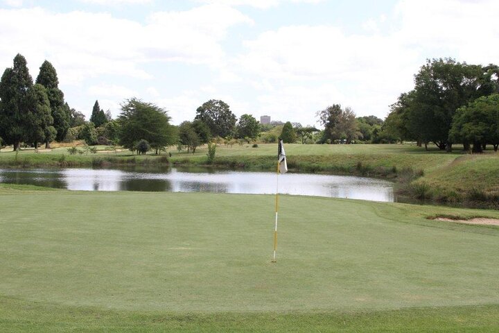 7 Hour Private Guided Golf Round at Championship Course in Harare