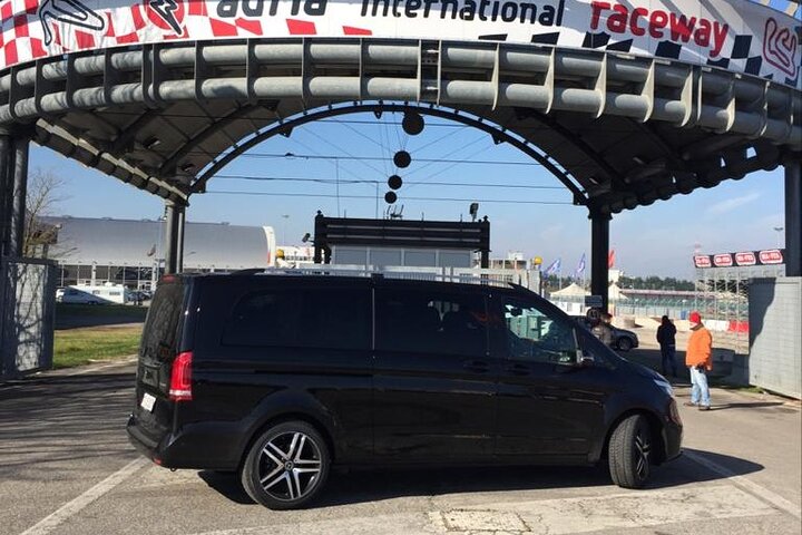 Lugano Malpensa or Malpensa Lugano Transfer - Van small groups