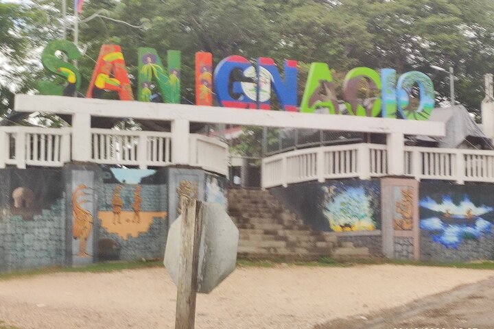 Bus transfer from Flores, Guatemala to Belize City
