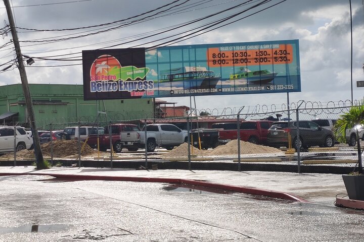 Bus transfer from Flores, Guatemala to Belize City