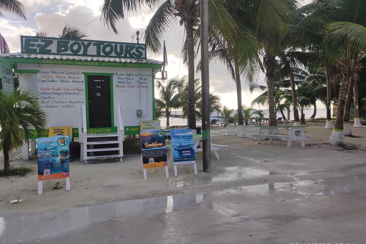 Bus transfer from Flores, Guatemala to Belize City