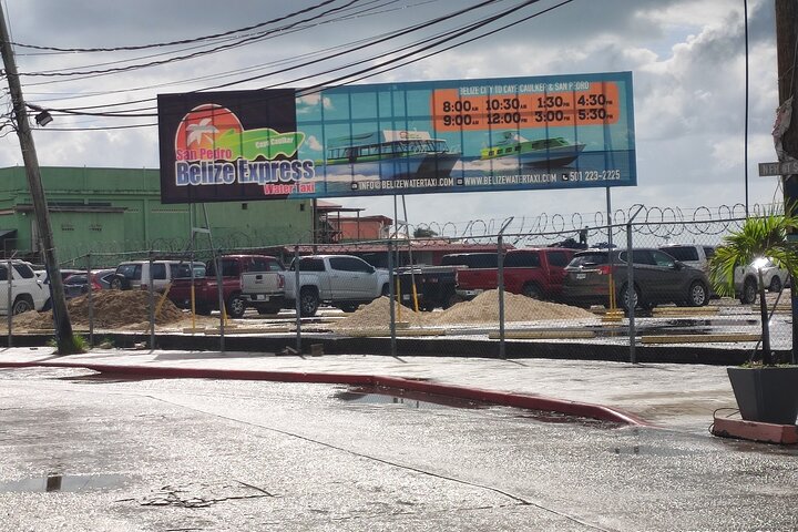 Bus transfer from Flores, Guatemala to Belize City