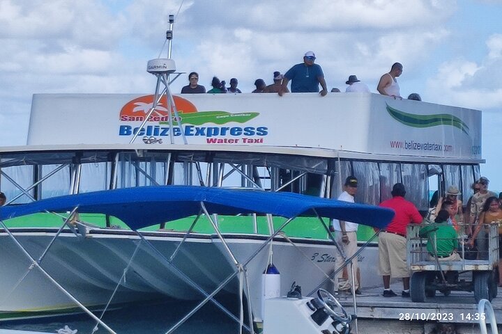Bus transfer from Flores, Guatemala to Belize City