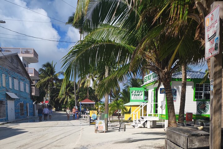 Bus transfer from Flores, Guatemala to Belize City
