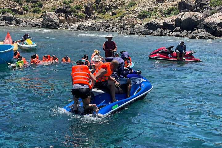Quynhon Tour: Ky Co Island, Eo Gio Cape
