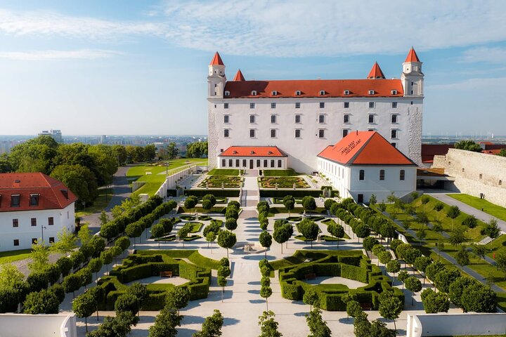 Bratislava Grand City Tour