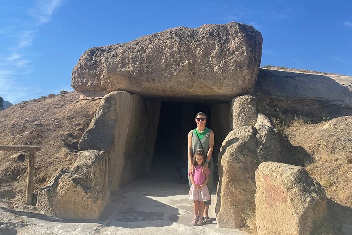 Antequera - Dolmens & Vineyard Experience