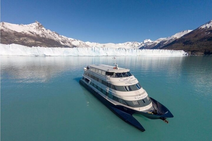 Full Day on Board Maria Turquesa Cruise and Perito Moreno Glacier