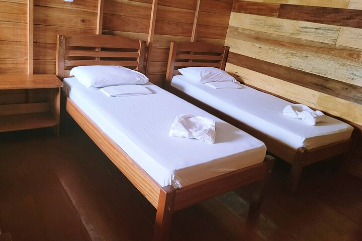 Taste of the Amazon Jungle 3D-2N-A Amazon Tapiri Floating Lodge