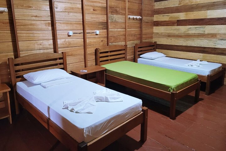 Taste of the Amazon Jungle 3D-2N-A Amazon Tapiri Floating Lodge