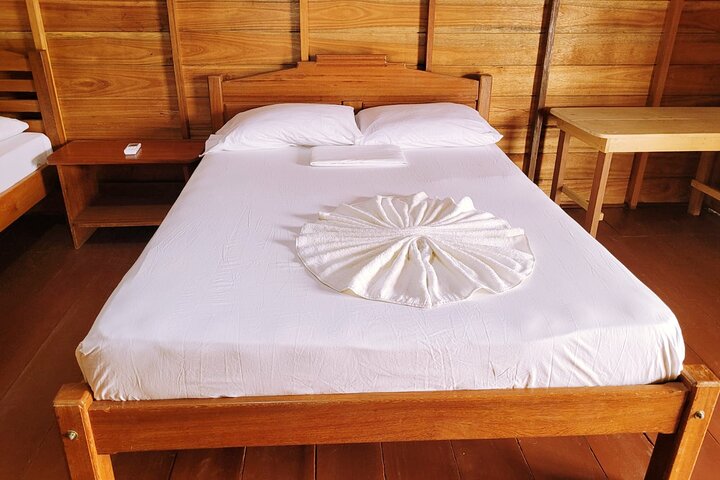 Taste of the Amazon Jungle 3D-2N-A Amazon Tapiri Floating Lodge