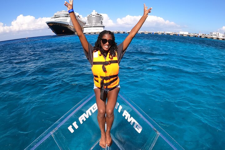 Cabo Clear Boat Tour to the Arch: Hotel Pickup Available