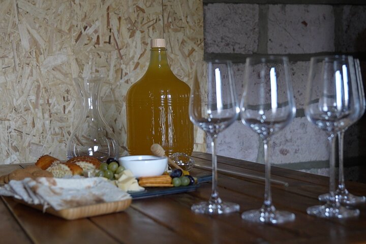 Beekeeping and Honey Wine Making Private Experience in Alaverdi