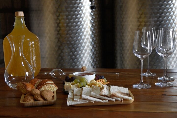 Beekeeping and Honey Wine Making Private Experience in Alaverdi