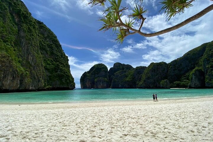 Phi Phi Khai Islands Excursion with Seaview & Lunch by speedboat
