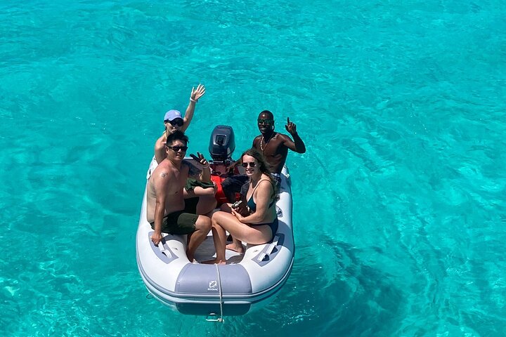 Nassau 3-stops: Snorkeling, Swimming Pigs, Turtles & Lunch