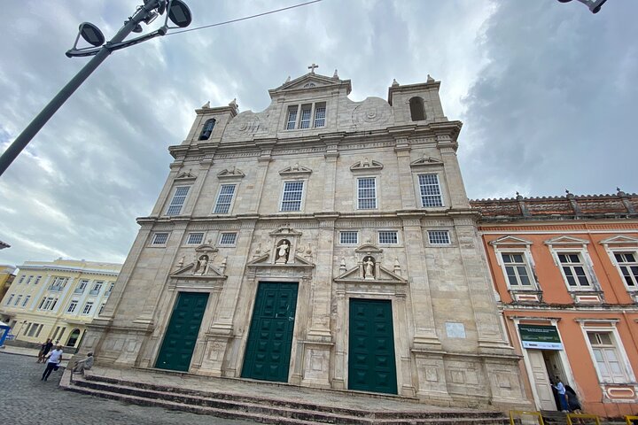 Private Full-Day African Oriented Salvador Upper & Lower City