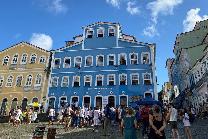 Private Full-Day African Oriented Salvador Upper & Lower City