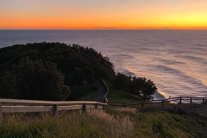 WANDER BYRON Guided Sunrise Tours to Cape Byron Lighthouse