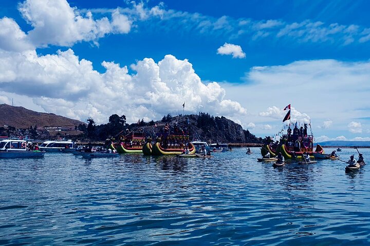 3h Boat Tour to Uros Island from Puno