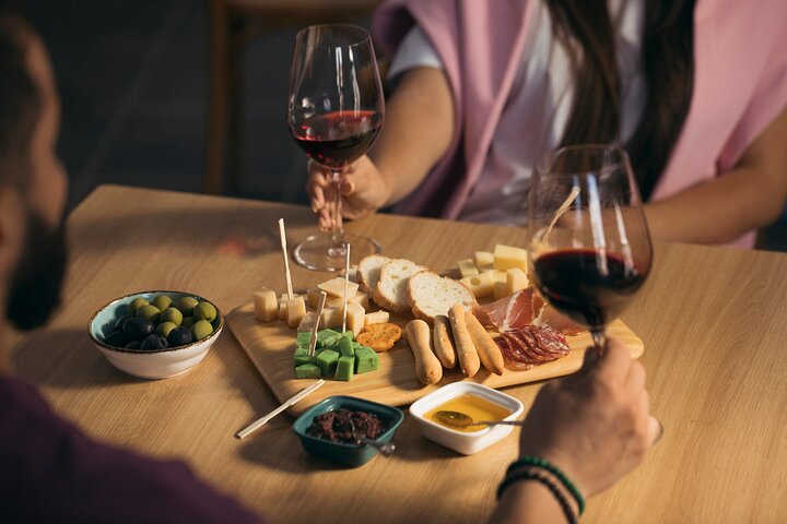 Private Wine Tasting with a Local Sommelier in Gyumri