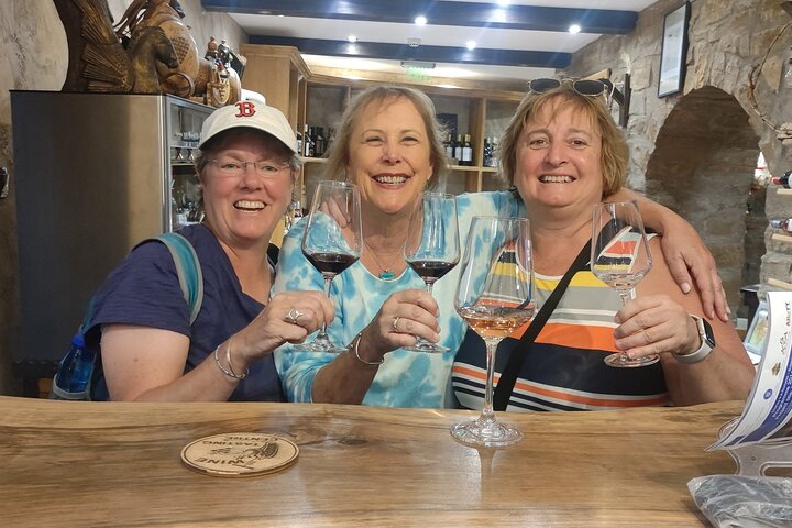 Bulgarian Wine & Traditional Food Tasting in Veliko Tarnovo