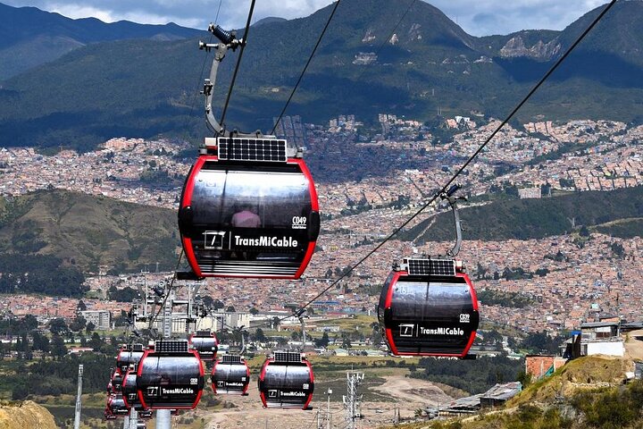 Bogotá: El Paraíso Favela Tour with Cable Car-CIUDAD BOLIVAR
