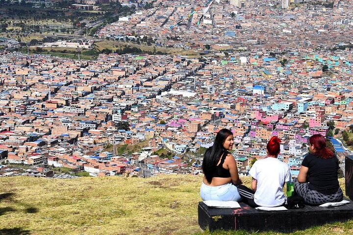 Bogotá: El Paraíso Favela Tour with Cable Car-CIUDAD BOLIVAR