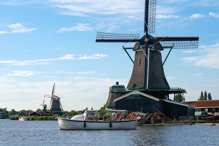 Private Zaanse Schans Windmill Cruise On Luxury Boat