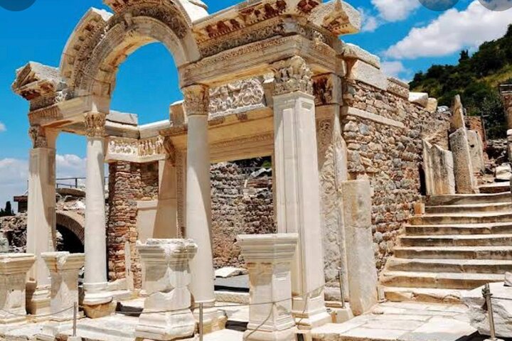 FOR CRUISERS: Skip The Lines PRIVATE EPHESUS TOUR &On Time Return