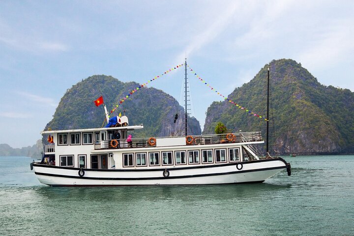 DELUXE Halong Bay Day Tour From Hanoi, Daily Operated 2026 - 2027